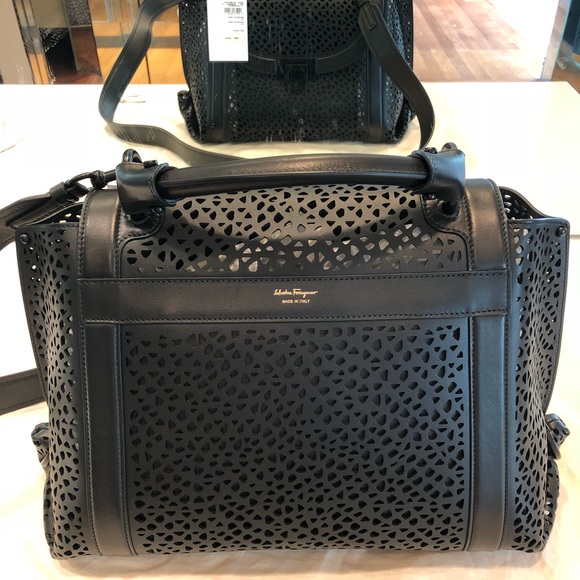 Salvatore Ferragamo purse - Picture 4 of 8